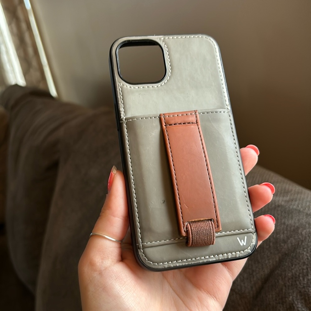 iPhone 13 Steel Gray Walli Case